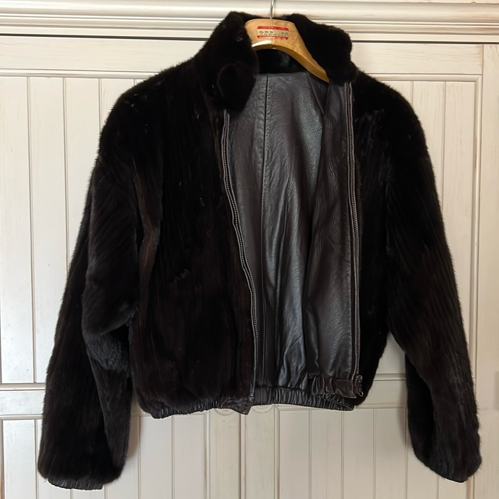 Men’s or Women’s Reversible Bomber Jacket
Ranch Mink & Soft Leather Worn Twice!